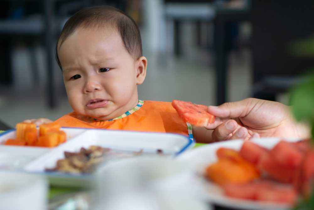 8 Penyebab Bayi Susah Makan Solusinya