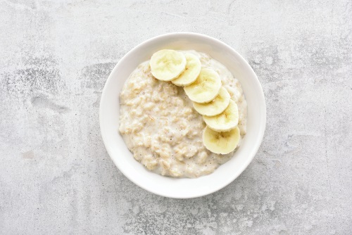 resep mpasi telur bubur oatmeal pisang apel untuk bayi 9 bulan belum tumbuh gigi - ibudanbalita